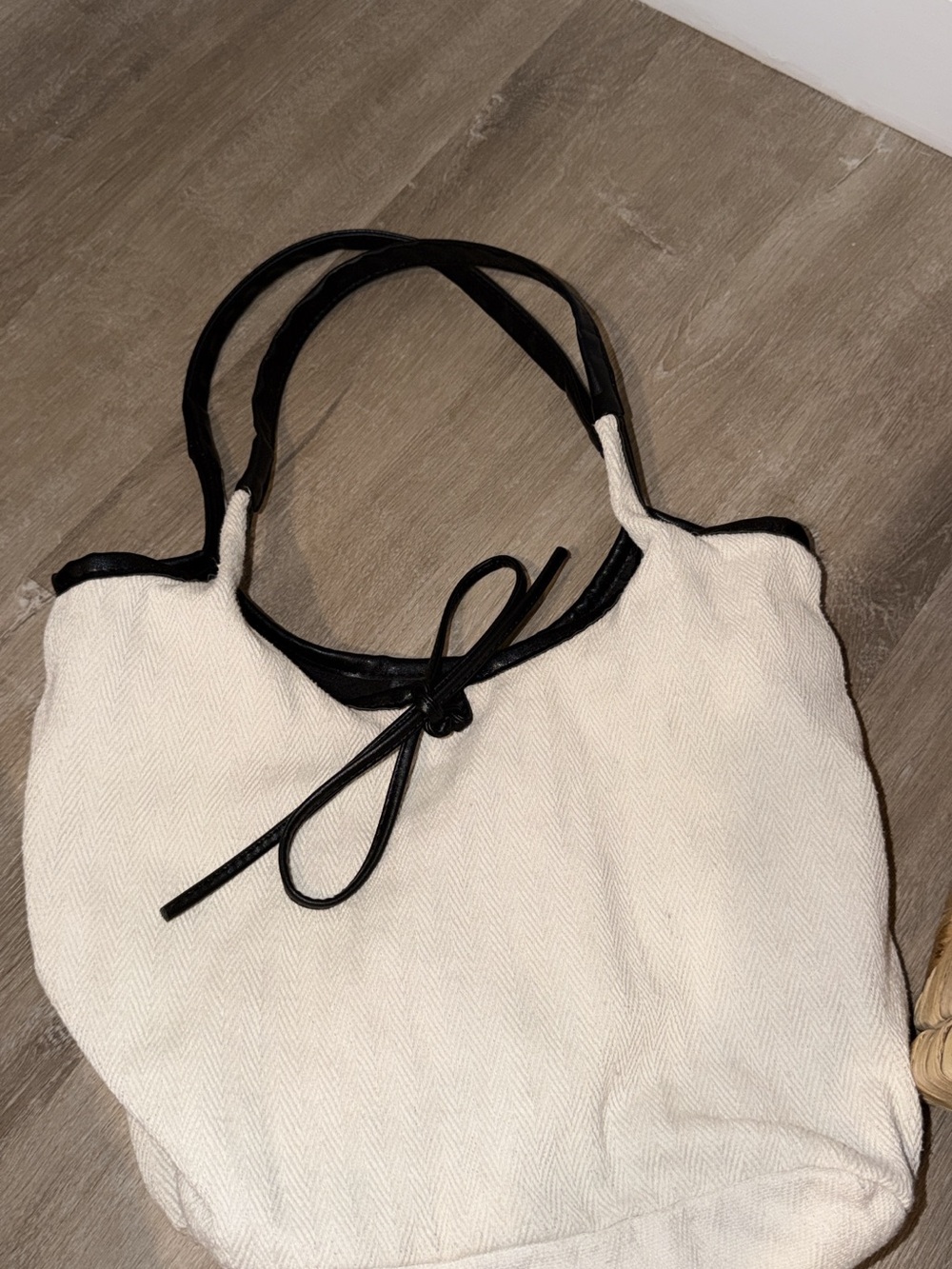 Canvas Tote Bag with Black Trim - Elegant Neutral Shoulder Bag - Picture 1 of 3
